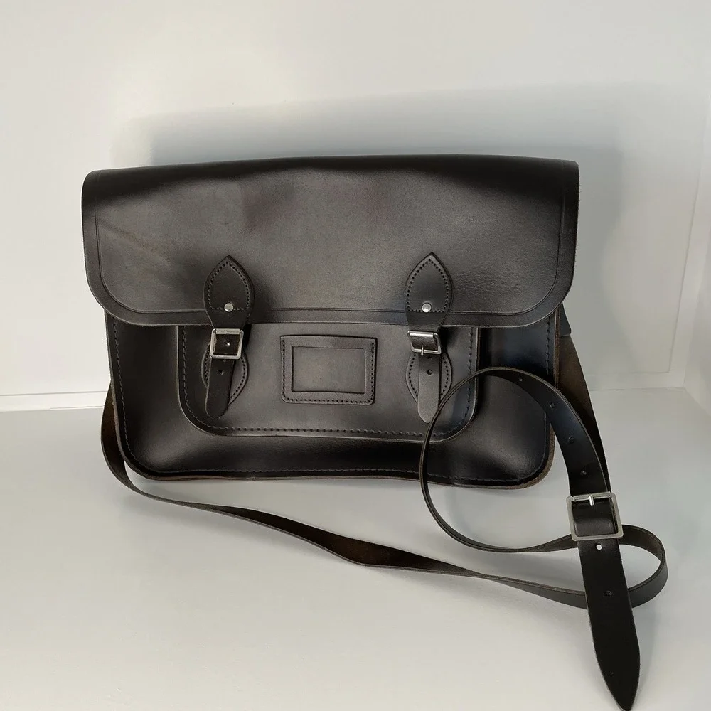 The Cambridge Satchel Company 15" Crossbody Messenger Bag Brown Leather Batchel - Picture 1 of 16